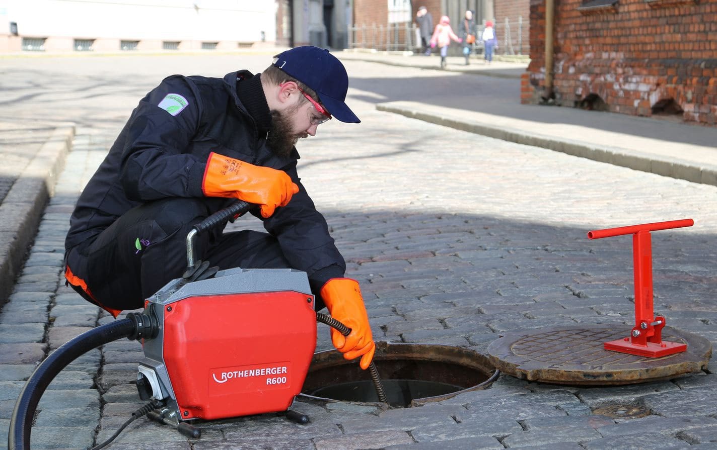 Ana Hat Kanalizasyon Açma